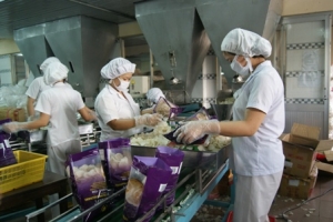 Tuyển nam nữ làm thực phẩm Đài Loan